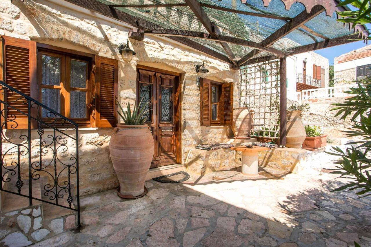 Anna'S House Traditional Chalki Town エクステリア 写真